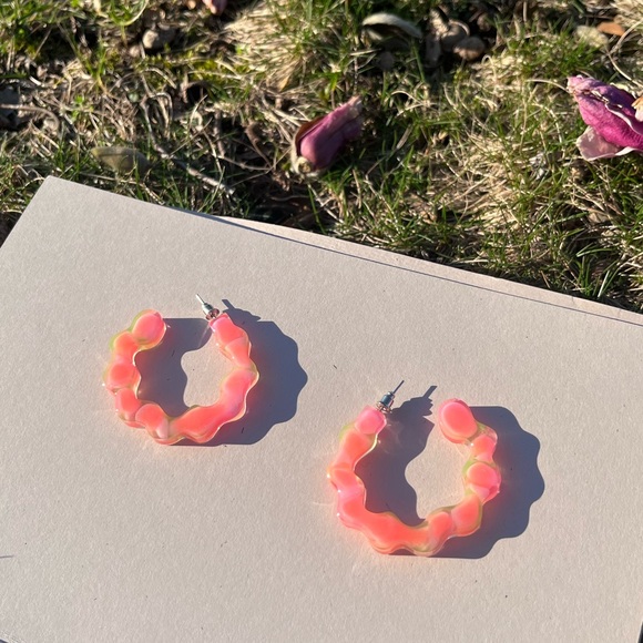 Handmade Y2K Open Hoop Earrings - Picture 4 of 16